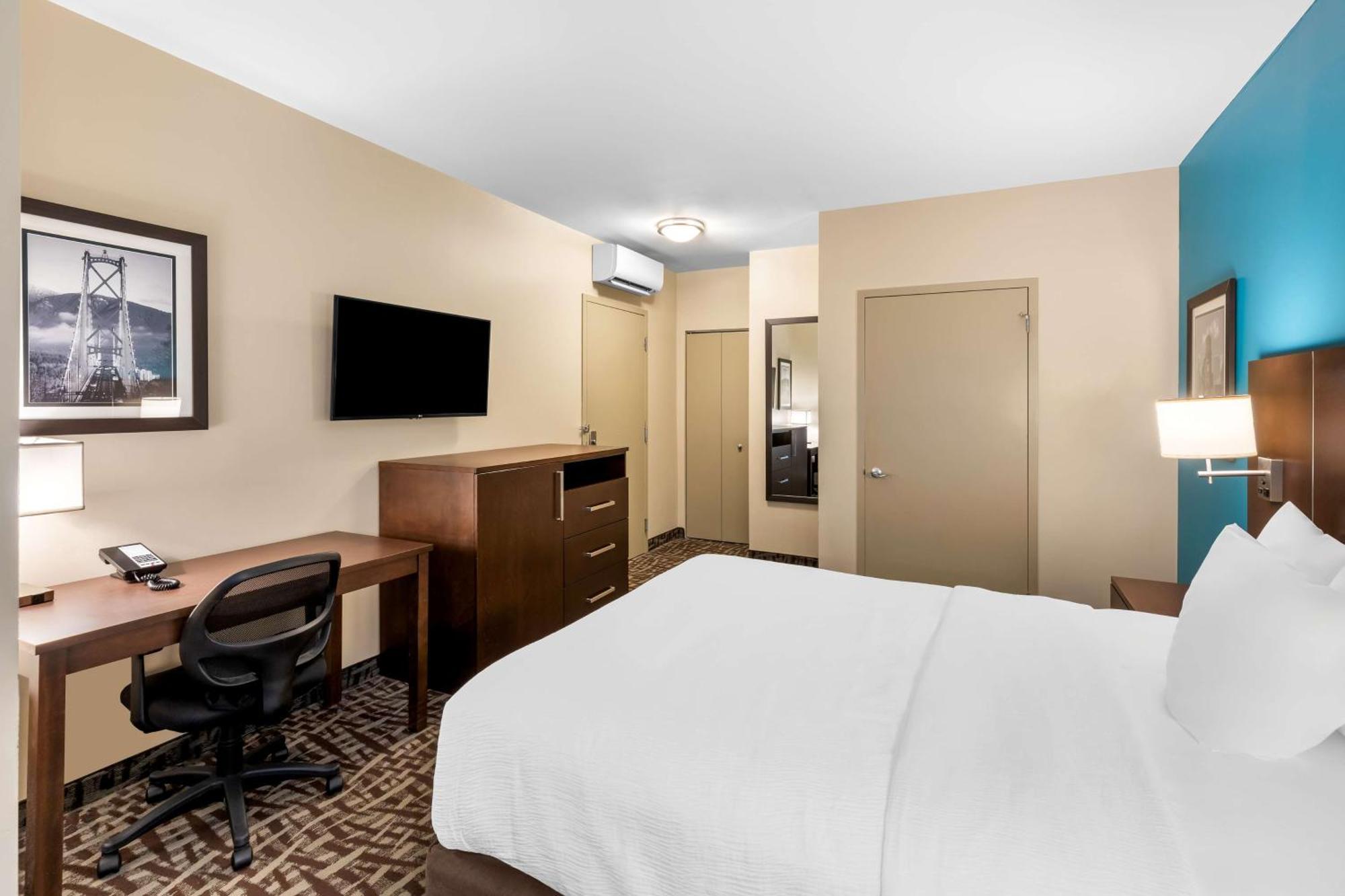 Best Western Plus Hotel Montreal Exterior photo